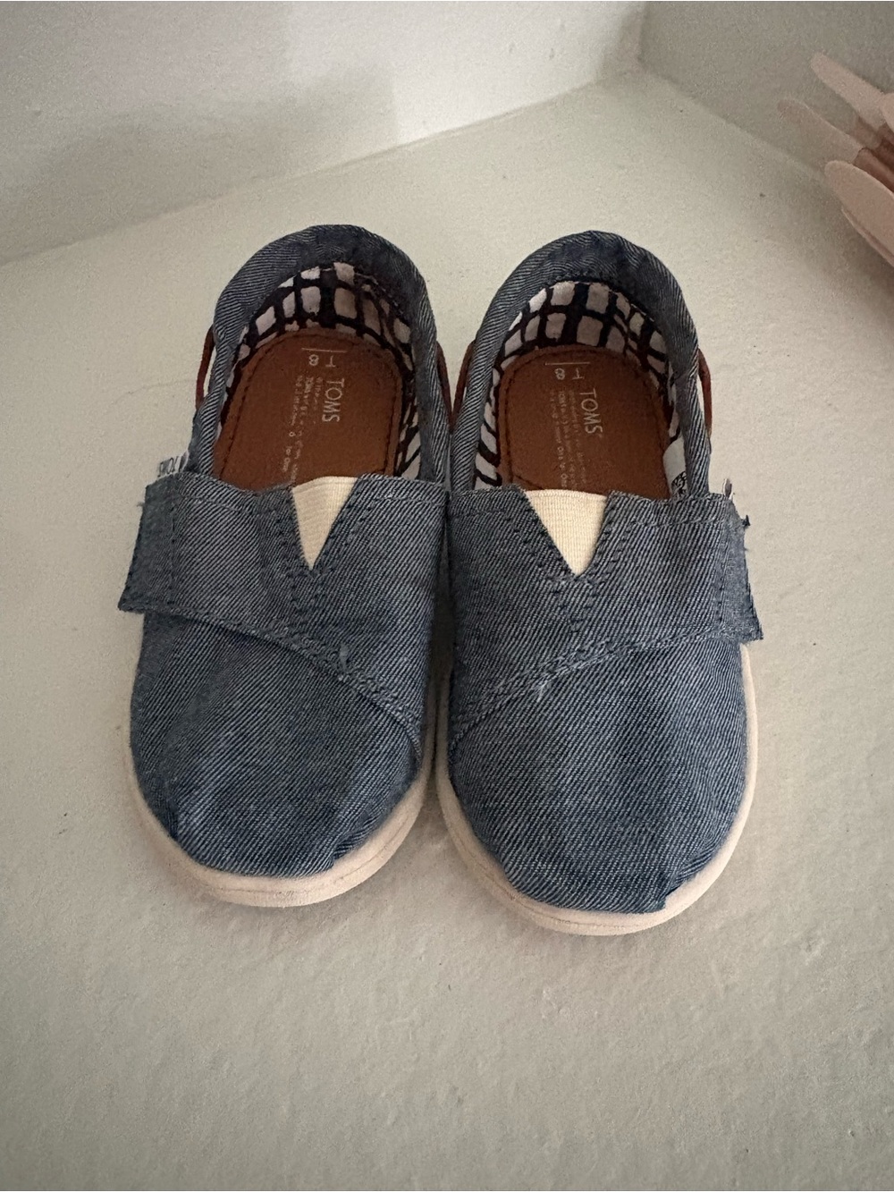Toms Kids Denim-Look Slip-On Sneakers - Blue and Cream